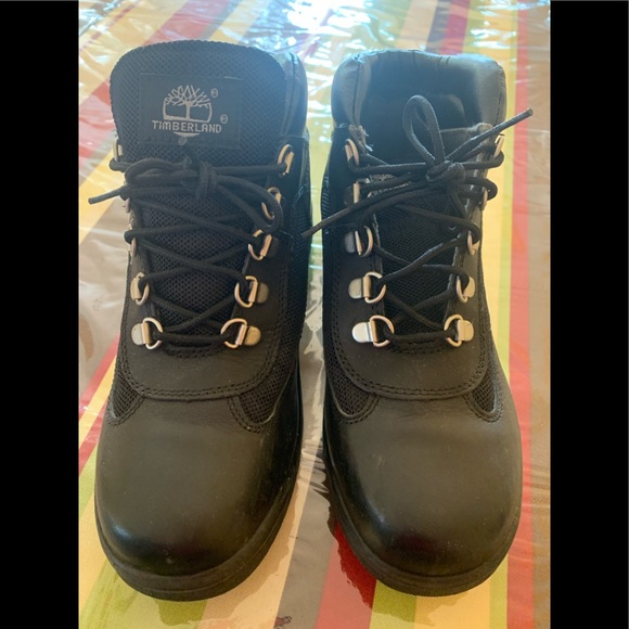 Boys Black Leather Timberland Boots - Picture 2 of 3